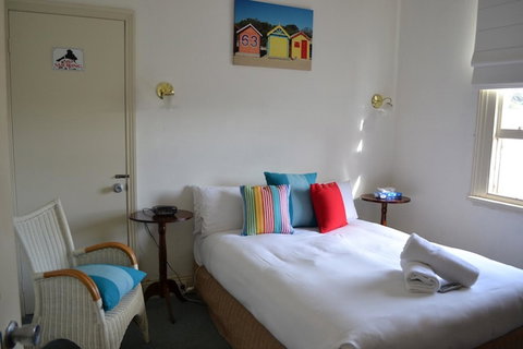 Point Lonsdale Guest House - Newcastle Accommodation 14