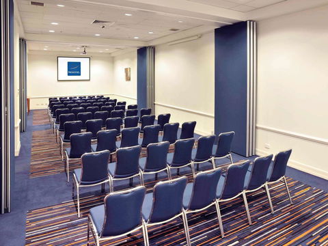 Novotel Melbourne Glen Waverley - New Castle Tourism 23