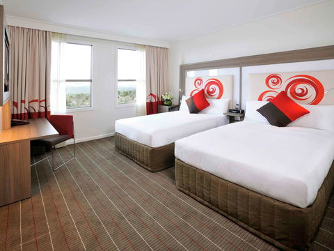 Novotel Melbourne Glen Waverley - New Castle Tourism 3