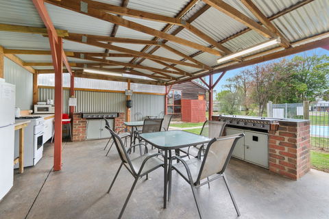 High Country Holiday Park - Newcastle Accommodation 31