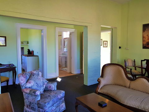 Coragulac House Cottages - New Castle Tourism 9