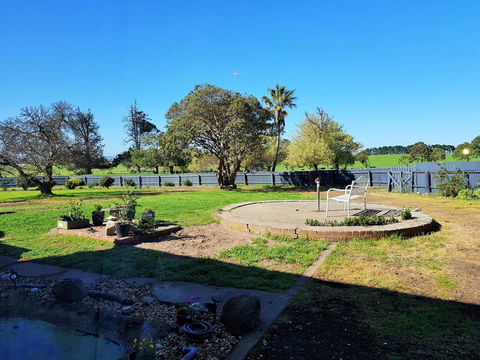 Coragulac House Cottages - New Castle Tourism 19