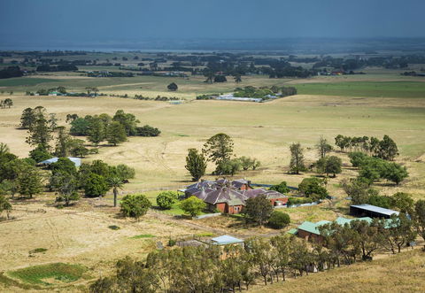 Coragulac House Cottages - New Castle Tourism 38