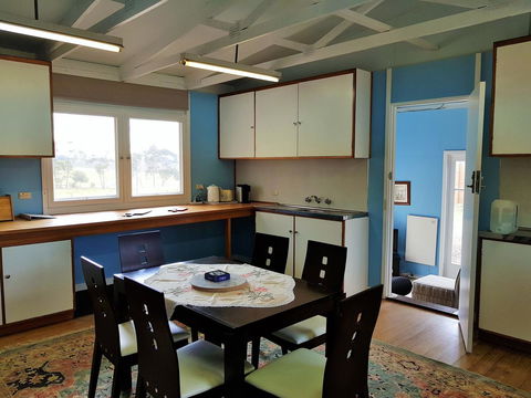 Coragulac House Cottages - New Castle Tourism 32