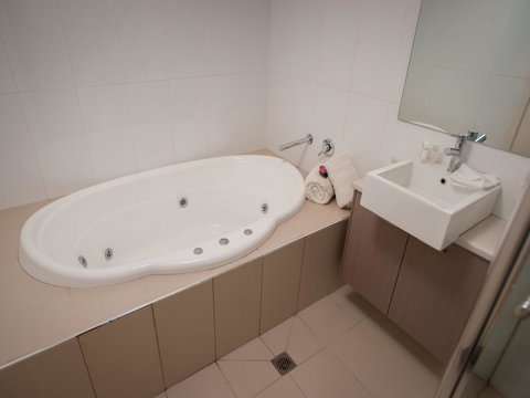 Great Ocean Road Resort - Newcastle Accommodation 22