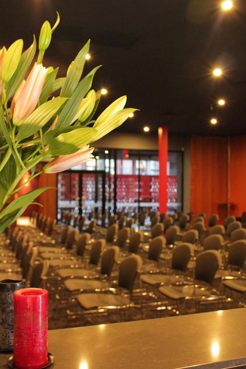 Nightcap At Matthew Flinders Hotel - New Castle Tourism 35