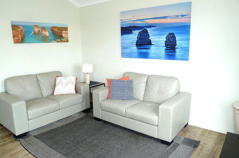 Apollo Bay Waterfront Motor Inn - Newcastle Accommodation 3