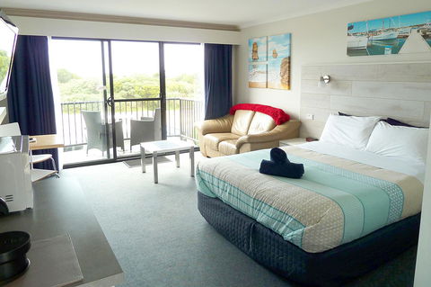 Apollo Bay Waterfront Motor Inn - Newcastle Accommodation 2