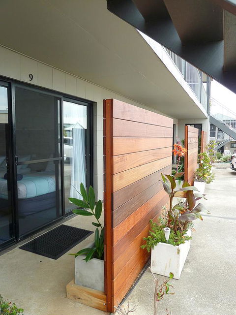 Apollo Bay Waterfront Motor Inn - Newcastle Accommodation 11