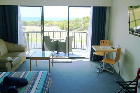Apollo Bay Waterfront Motor Inn - Newcastle Accommodation 29