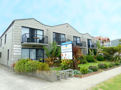 Apollo Bay Waterfront Motor Inn - Newcastle Accommodation 1