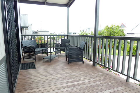 Apollo Bay Waterfront Motor Inn - Newcastle Accommodation 12