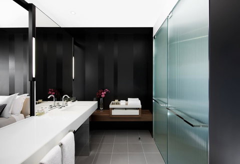 Crown Metropol Melbourne - Newcastle Accommodation 6