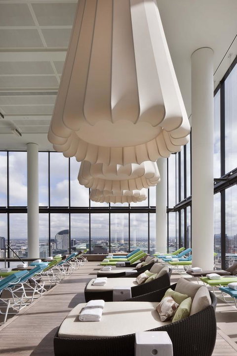Crown Metropol Melbourne - Newcastle Accommodation 15