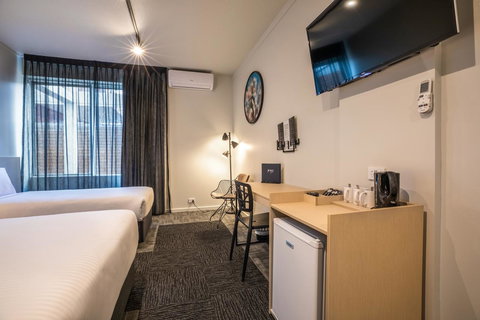 Nightcap At Keysborough Hotel - Newcastle Accommodation 24
