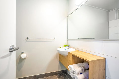 Nightcap At Keysborough Hotel - Newcastle Accommodation 3