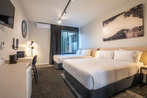 Nightcap At Keysborough Hotel - Newcastle Accommodation 0