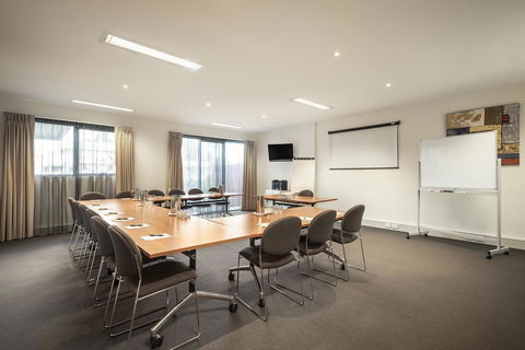 Quest Glen Waverley - New Castle Tourism 7