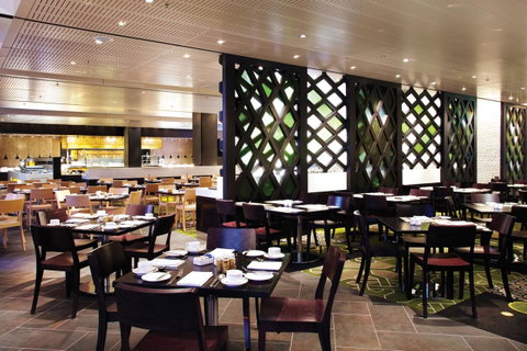 Crown Promenade Melbourne - Newcastle Accommodation 26