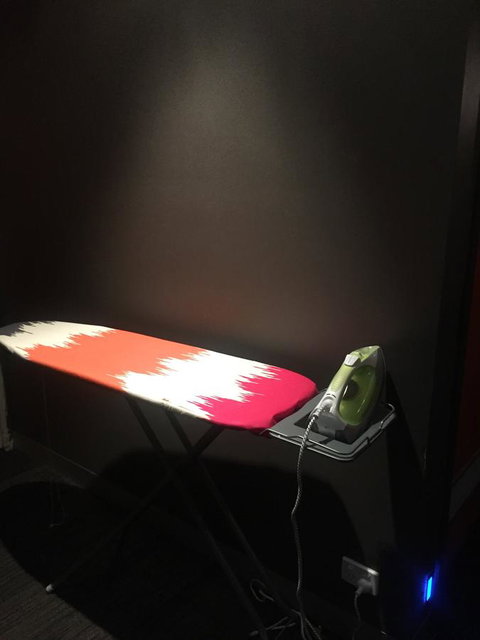 Europa Melbourne - Newcastle Accommodation 15