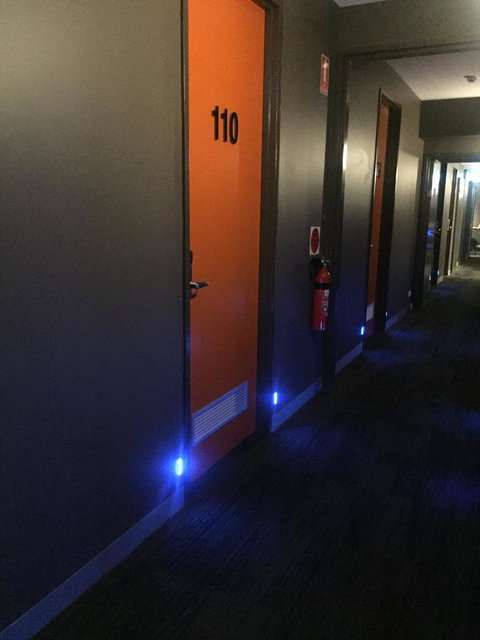 Europa Melbourne - Newcastle Accommodation 14