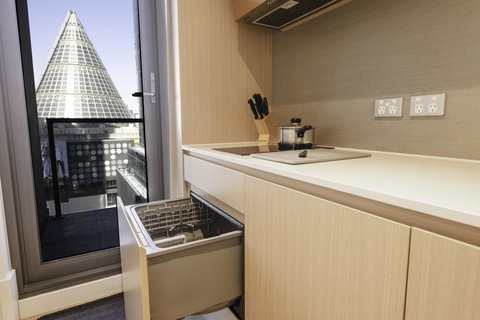 Brady Hotels Central Melbourne - Newcastle Accommodation 9