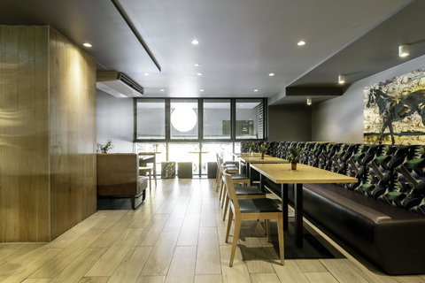 Brady Hotels Central Melbourne - Newcastle Accommodation 14