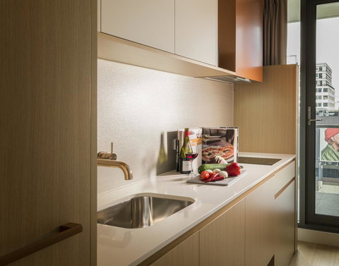 Brady Hotels Central Melbourne - Newcastle Accommodation 17