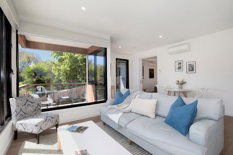 Brooklands Apartments - New Castle Tourism 13