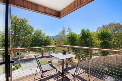Brooklands Apartments - New Castle Tourism 12