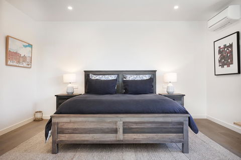 Brooklands Apartments - New Castle Tourism 6