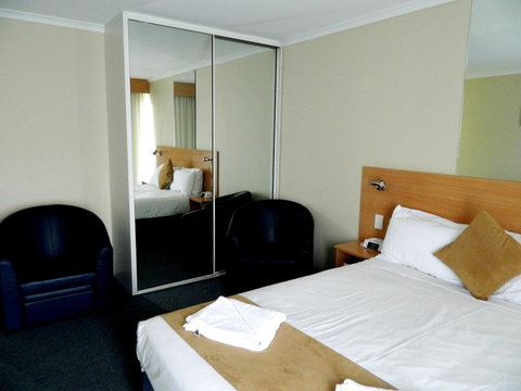 Ciloms Airport Lodge - Newcastle Accommodation 37