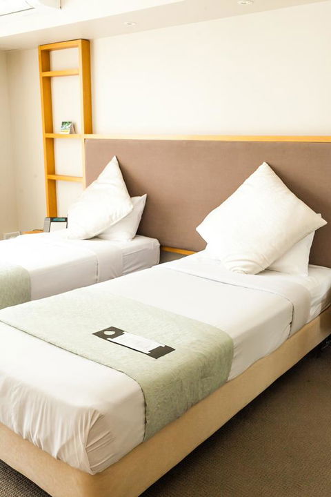 Deep Blue Hotel & Hot Springs - New Castle Tourism 17