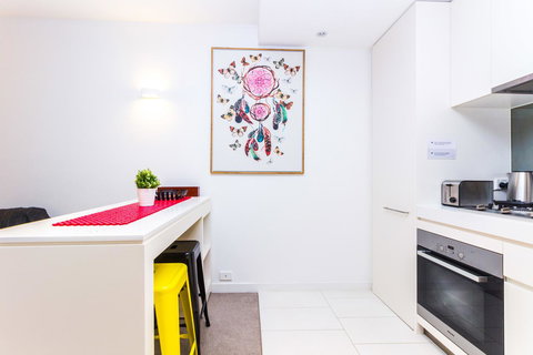 Stay Like Home - Newcastle Accommodation 8