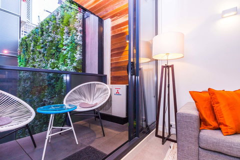 Stay Like Home - Newcastle Accommodation 7