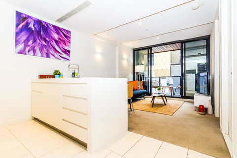 Stay Like Home - Newcastle Accommodation 18