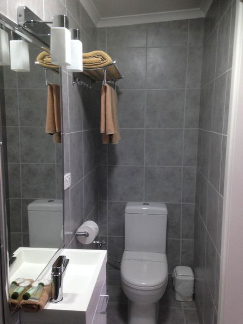 Beachcomber Motel & Apartments - Newcastle Accommodation 32