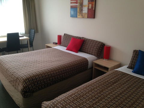 Beachcomber Motel & Apartments - Newcastle Accommodation 34