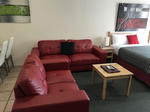 Beachcomber Motel & Apartments - Newcastle Accommodation 14