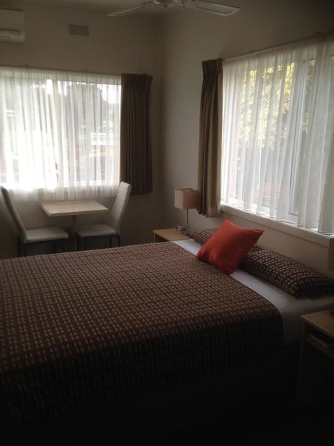 Beachcomber Motel & Apartments - Newcastle Accommodation 36