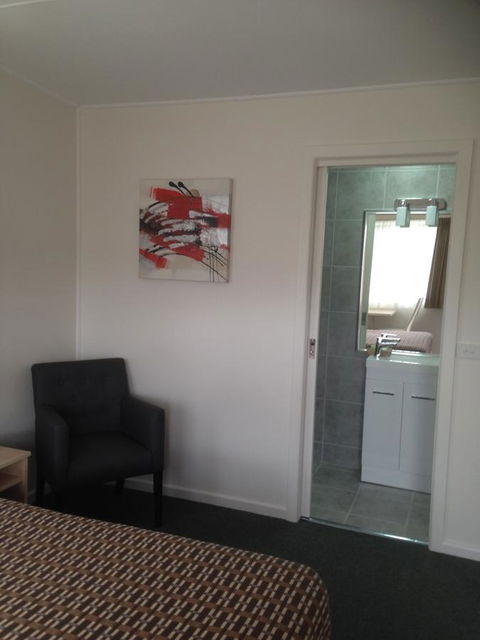 Beachcomber Motel & Apartments - Newcastle Accommodation 25