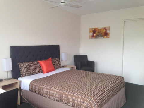 Beachcomber Motel & Apartments - Newcastle Accommodation 38