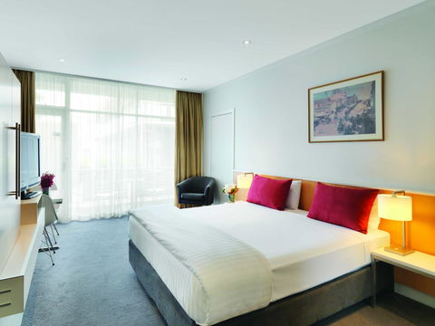 The Parkmore Hotel - New Castle Tourism 13
