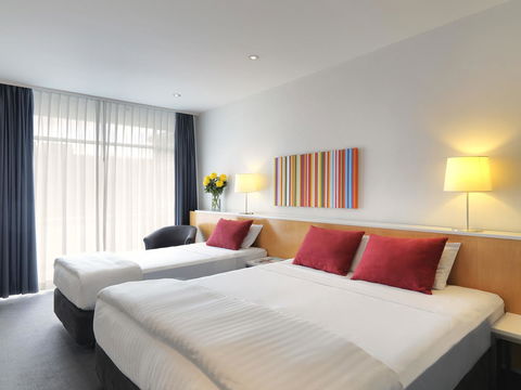 The Parkmore Hotel - New Castle Tourism 22