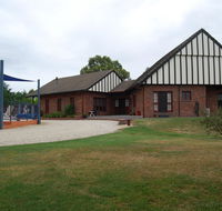 Greenvale Holiday Units - Newcastle Accommodation