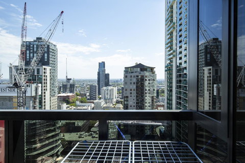 UrbanSuite Melbourne Cozy Apartment å°”æœ¬ åŸŽå¸‚ç²¾é€‰é…’åº—ä½å®¿ - Newcastle Accommodation 9