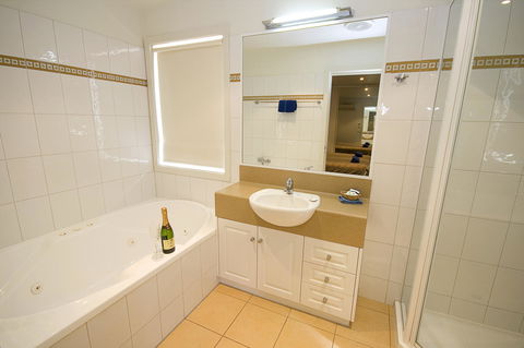 Anchorage Motel & Villas Lorne - New Castle Tourism 23