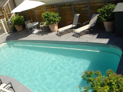 Anchorage Motel & Villas Lorne - New Castle Tourism 6