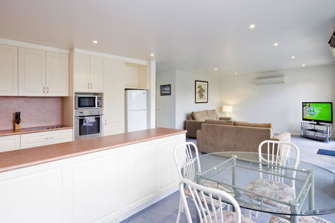 Anchorage Motel & Villas Lorne - New Castle Tourism 19