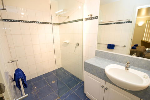 Anchorage Motel & Villas Lorne - New Castle Tourism 13